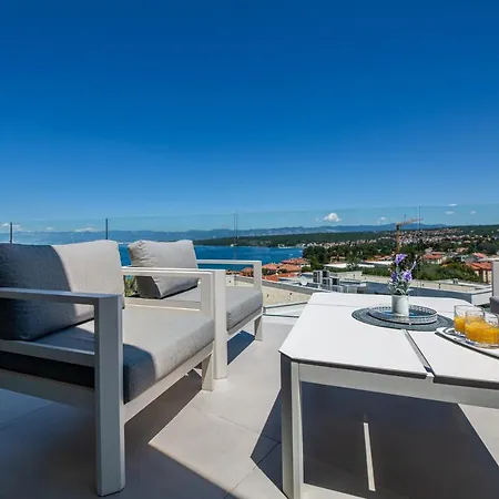 アパート Bianca ヴァンタシチ